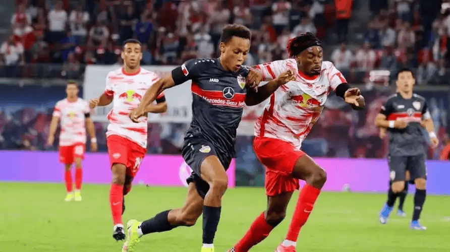 德甲焦点战：斯图加特主场迎战莱红牛